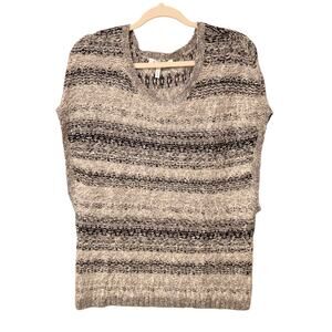 BCBGeneration Striped Fuzzy Oversized Sweater Vest Size XS/S EUC